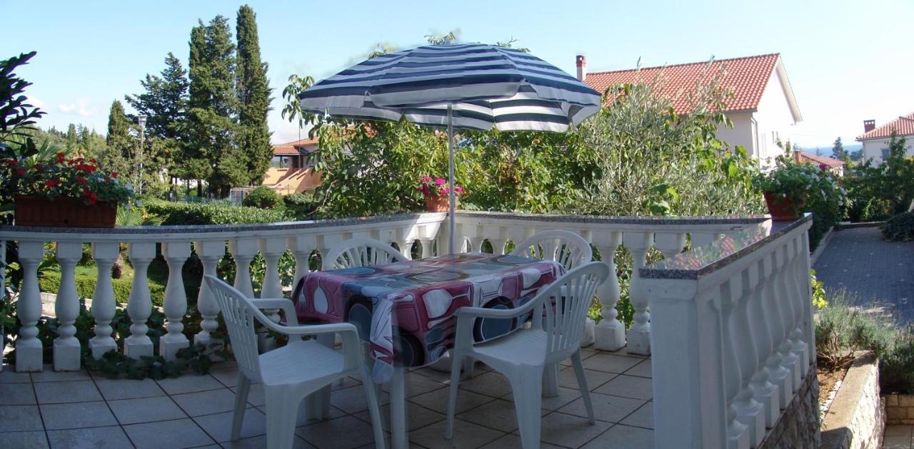 Apartments Bozica Krk Town Eksteriør billede