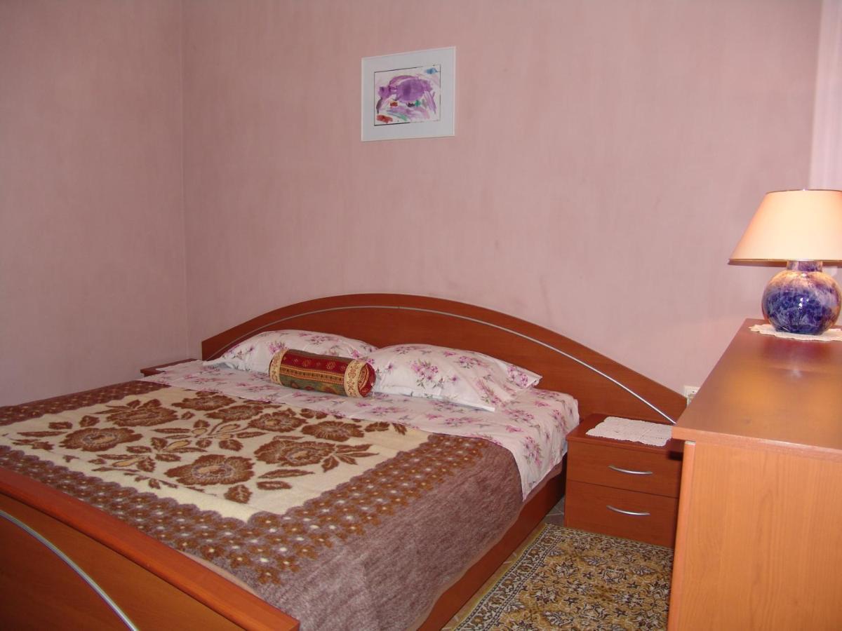 Apartments Bozica Krk Town Eksteriør billede