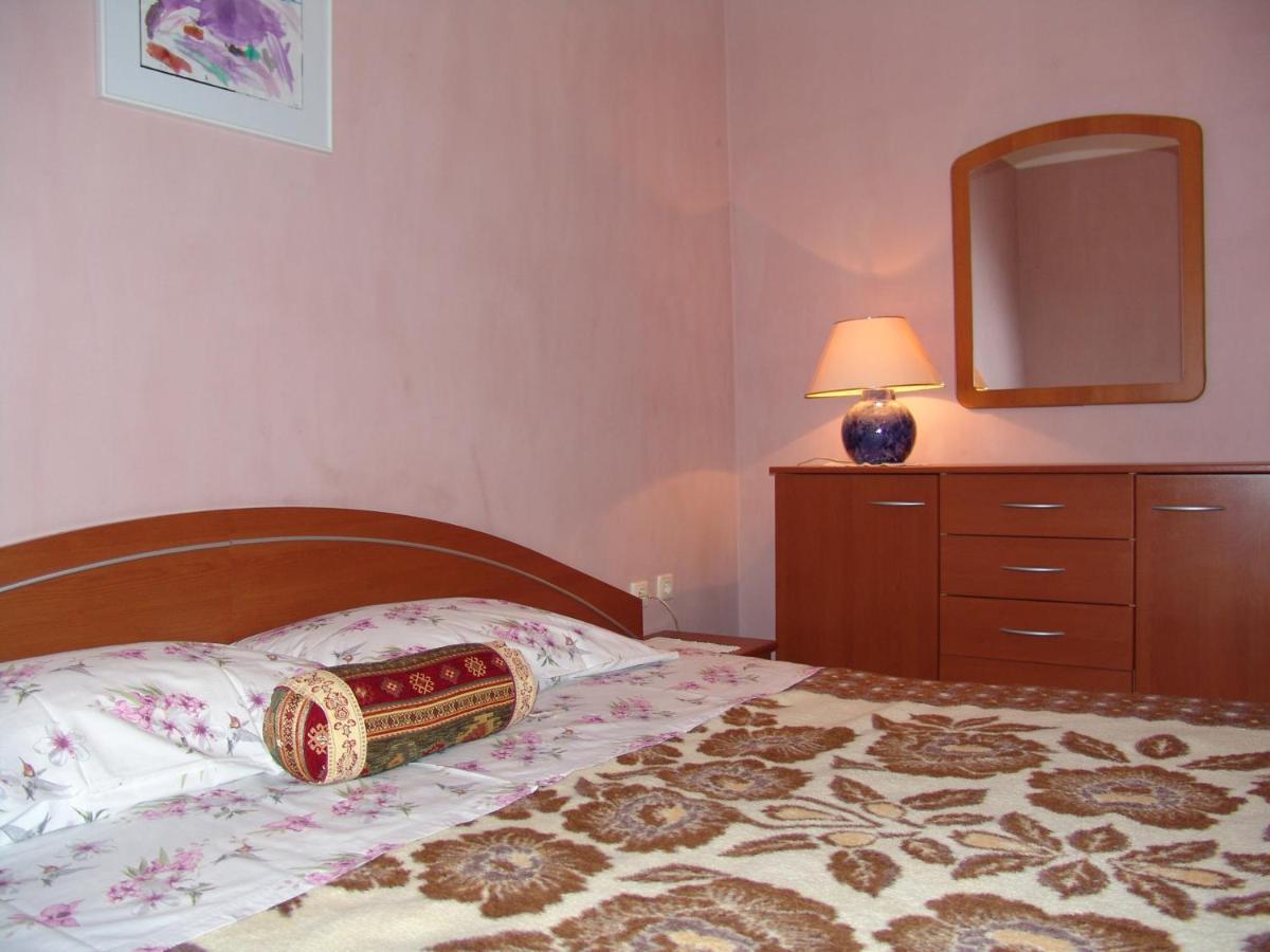 Apartments Bozica Krk Town Eksteriør billede