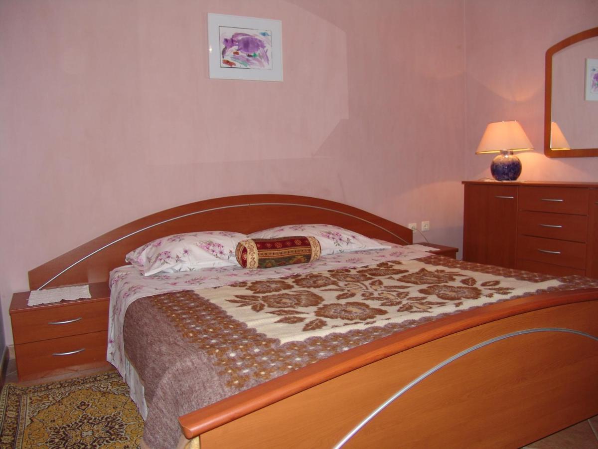 Apartments Bozica Krk Town Eksteriør billede